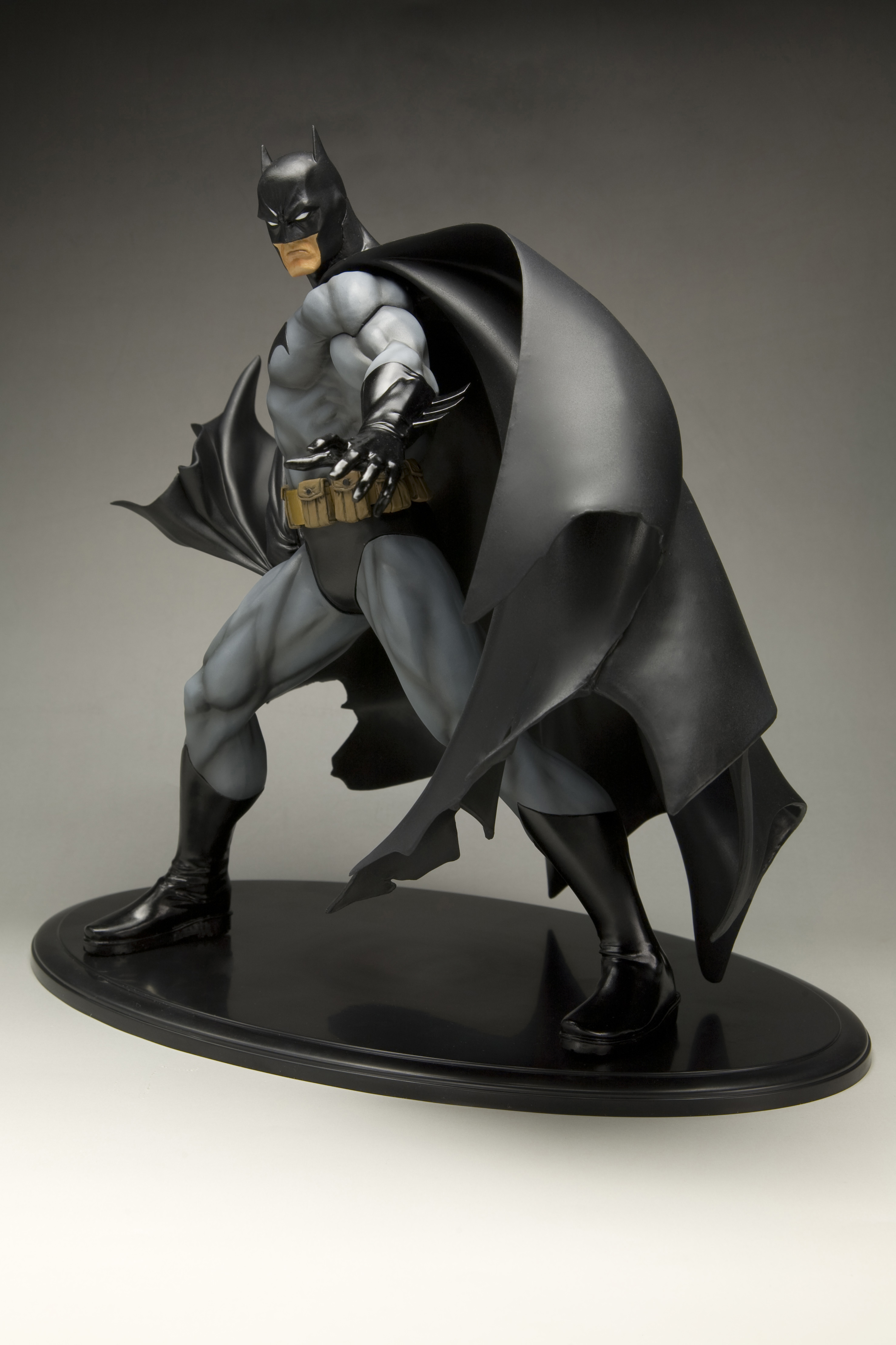 Batman Artfx Statue - Batman Black Costume (Jim Lee Design 