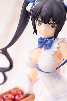 Is it Wrong to Try to Pick Up girls in a Dungeon? Ani-Statue 1/8 Scale Figure - Hestia
