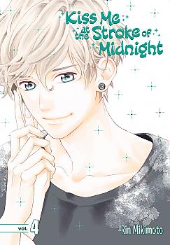 Kiss Me at the Stroke of Midnight Manga Vol. 4